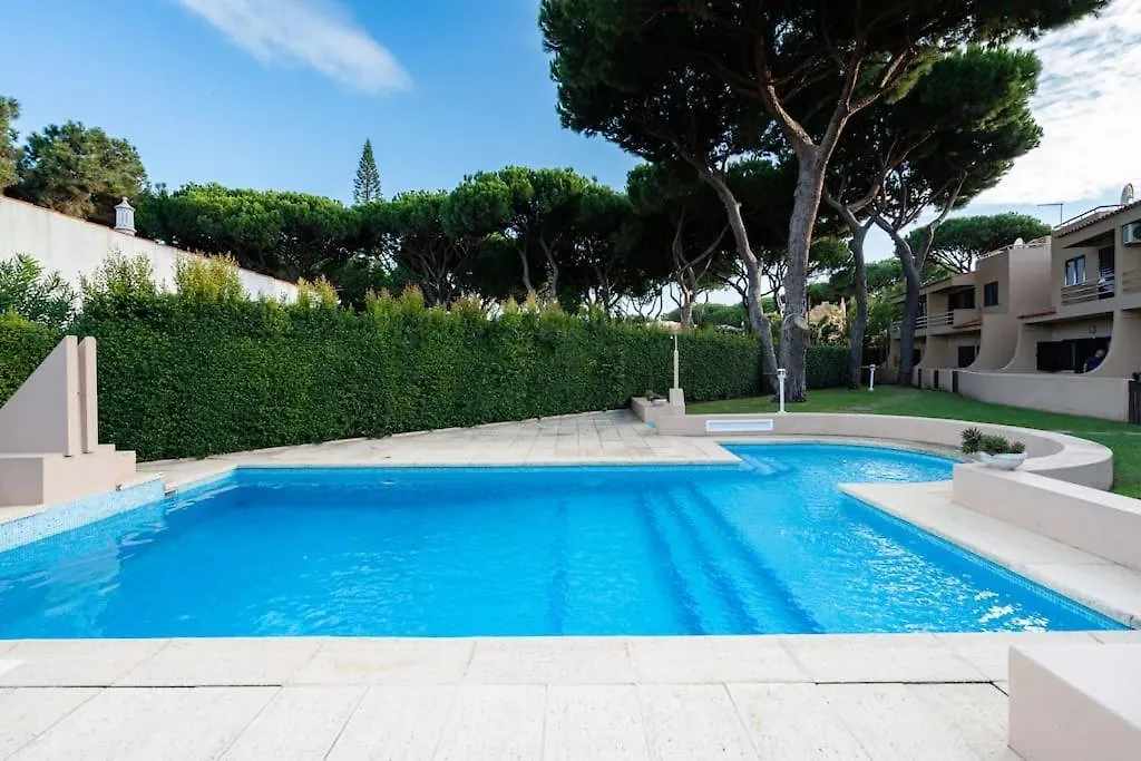 Holiday home Alegria - Moradia Geminada Para 6 Com Piscina E Perto Dos Golfes Em Vilamoura Quarteira Portugal
